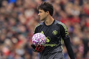 庫爾圖瓦建議拉門斯：站在kop看臺前時，要給主場球迷鼓掌