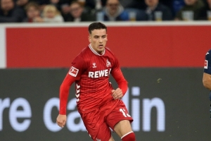 記者：拜仁多特和英超球隊確在關(guān)注科隆小將馬拉，但未有任何行動