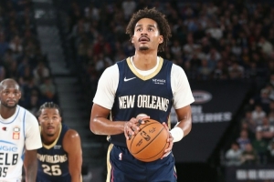 輸出在線！普爾15中7拿到全隊最高21分外加2助1斷 正負值+10