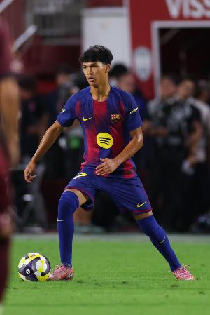 世體：對(duì)陣赫羅納，德羅、科亨、托倫茨等小將預(yù)計(jì)入選巴薩大名單