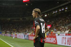 莫德里奇鼓勵(lì)米蘭青年隊(duì)球員：相信自己，努力訓(xùn)練，享受每一天