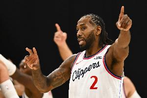 三分沒開！小卡上半場11中5得15分2板2助 三分4中0