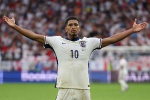 圖赫爾：我會(huì)和貝林厄姆談?wù)?能感受到本月落選的球員都渴望回來(lái)