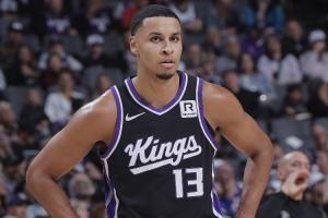 Shams：基根-穆雷5年1.4億美元提前續(xù)約國王！