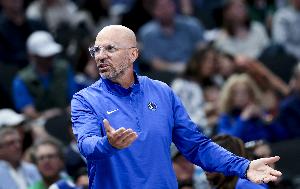 基德談先發(fā)：防守沒事進(jìn)攻會(huì)陷入停滯 想用空切創(chuàng)造機(jī)會(huì)傳球串聯(lián)