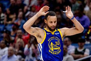 期待常規(guī)賽！庫里僅戰(zhàn)3節(jié)15次出手13次罰球拿下全場最高28分！