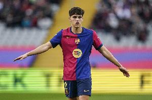 馬卡盛贊18歲庫巴西：正備戰(zhàn)大學(xué)入學(xué)考試，但已是巴薩主力