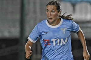 拉齊奧稱女足球員擅自離隊(duì)，經(jīng)紀(jì)人：她從今年7月一直沒(méi)拿到薪水