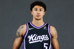 國(guó)王新秀克利福德：我們想把防守作為立身之本 但目前表現(xiàn)有差距