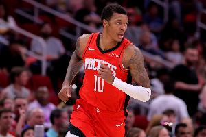 今日26分5板！火記：這是我迄今見(jiàn)過(guò)小賈巴里的最強(qiáng)形態(tài)