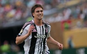 都體：尤文對陣科莫可能排出弗拉霍維奇、伊爾迪茲和孔塞桑三叉戟