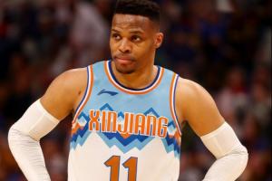 威少來CBA年薪千萬？外援工資帽才425萬 但猛猛交稅也能行！