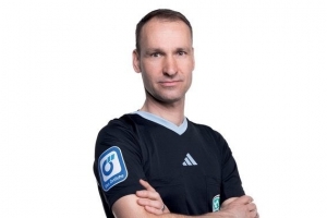 拜仁vs多特國家德比主裁判人選出爐，丹克特將執(zhí)法本場比賽