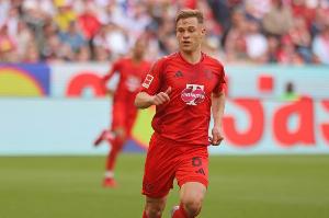 基米希：施洛特貝克正在成長為一個領(lǐng)袖，他確實(shí)取得了長足的進(jìn)步