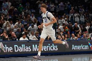 穩(wěn)定發(fā)揮！弗拉格11中5貢獻(xiàn)13分2板3助