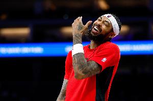 英格拉姆：剛到多倫多時(shí)這每天都在下雪 不知道這里還會(huì)變暖和