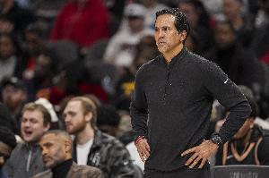 一場(chǎng)未勝！熱火結(jié)束季前賽征程&遭遇六連敗 揭幕戰(zhàn)將對(duì)陣魔術(shù)