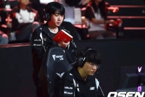 KT.Score：八強(qiáng)無(wú)論遇到哪支隊(duì)伍，我們都是挑戰(zhàn)者的立場(chǎng)