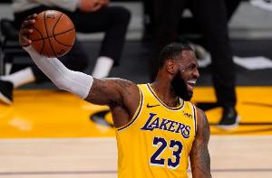 皮爾斯：這絕對是詹姆斯的最后一季 每次無法奪冠都讓他非常煎熬