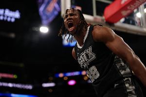 下一站去哪兒？美記：老鷹裁掉了中鋒查爾斯-貝西