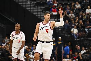 泰倫-盧：若要評(píng)價(jià)訓(xùn)練營(yíng) 我會(huì)說(shuō)保羅和大洛的表現(xiàn)真的非常棒