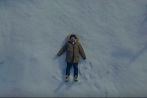 LOL官方發(fā)布視頻官宣：冰雪節(jié)峽谷地圖即將回歸