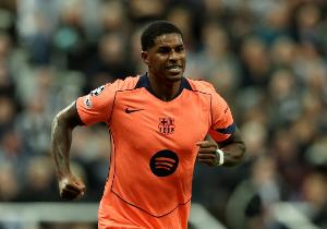 阿奎羅：拉什福德在巴薩的表現(xiàn)讓人欽佩，他適應得非常好