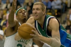 同意嗎？皮爾斯談選秀重排：諾維茨基狀元 我榜眼 文斯-卡特探花