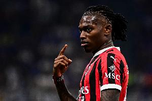 意天空預測米蘭vs佛羅倫薩首發(fā)：米蘭踢3511萊奧單中鋒，里奇首發(fā)