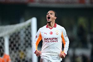 巔峰身價(jià)1億歐！29歲薩內(nèi)土超雙響，1125萬(wàn)年薪10場(chǎng)3球3助