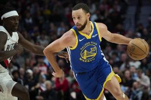 科爾：庫里每天都花一個小時進行拉伸和力量訓練