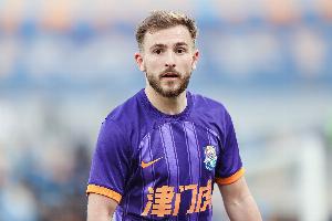 津媒：傷病嚴(yán)重影響阿代米的狀態(tài)，下賽季能否留隊(duì)打上大大問號(hào)