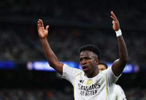 造紅梅開二度！維尼修斯單場制造兩張紅牌，近年第四人