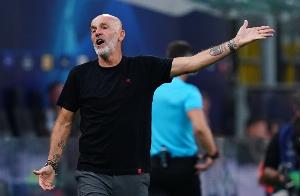 皮奧利：手一捂臉就吹哨對(duì)比賽沒好處 相信佛羅倫薩會(huì)走出困境