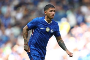 記者：對陣阿賈克斯前切爾西進行最后一次訓(xùn)練，恩佐參與其中