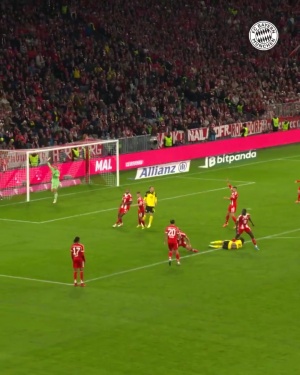 后衛(wèi)我也能踢！中鋒凱恩回追倒地滑鏟，成功封堵F-席爾瓦射門