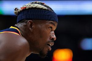 巴特勒談熱火鬧?。簭念^到尾只有一個人一句話沒說 都已經(jīng)過去了