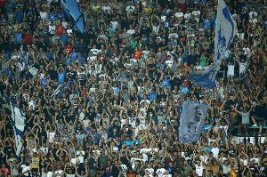 米體：180名那不勒斯球迷在埃因霍溫被捕，本場(chǎng)歐冠被視為高風(fēng)險(xiǎn)