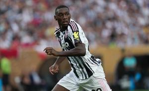 米體：圖多爾今夏要求買斷穆阿尼并引進出色中場，科莫利均未滿足