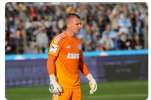 記者：茲沃勒有意杜伊斯堡門將布勞內(nèi)，德乙、英冠也有球隊關注他