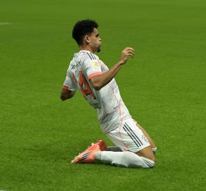 埃貝爾：迪亞斯能進(jìn)球能助攻還很能跑，未續(xù)約穆勒不是錢的問題