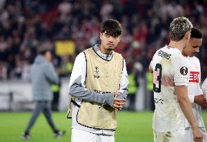 記者：曼城關(guān)注斯圖加特18歲天才卡托維奇，球員目前無意轉(zhuǎn)會