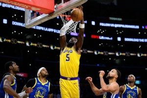 媒體人：艾頓看似性價比高實(shí)則軟弱無比 他難和東契奇擦出火花