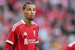 在歐戰(zhàn)為法蘭克福取得進(jìn)球+攻破球門，埃基蒂克是歷史首人