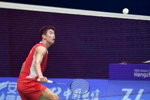 法國(guó)羽毛球公開(kāi)賽男單次輪：李詩(shī)灃戰(zhàn)勝朱利安 晉級(jí)8強(qiáng)