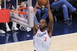 揭幕戰(zhàn)遭慘敗！小卡：主要是失誤 爵士首節(jié)轟43分&我們防守沒到位