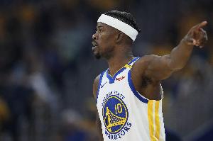 殺傷不多！巴特勒半場8中4拿到全隊最高11分外加3板 罰球2中2