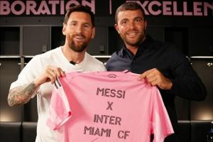 底薪保持不變！梅西新合同基礎(chǔ)年薪仍是1200萬美元，僅次于孫興慜