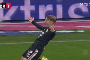 連場(chǎng)世界波！17歲卡爾遠(yuǎn)射建功，拜仁3-0領(lǐng)先門興