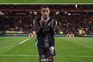 這射術(shù)格林伍德弧頂不停球搓射死角，開季各賽事12場8球4助